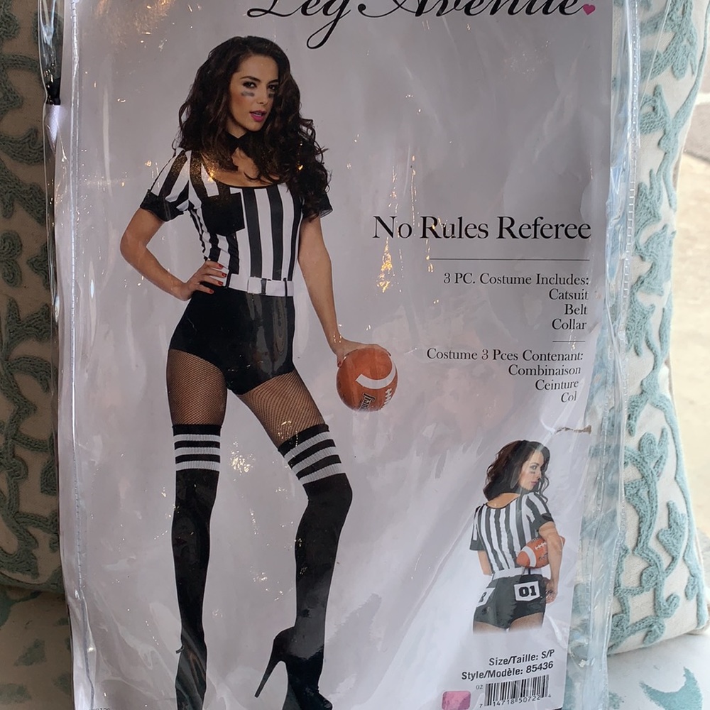 Leg Avenue No Rules Referee New with tags Small - Picture 3 of 4